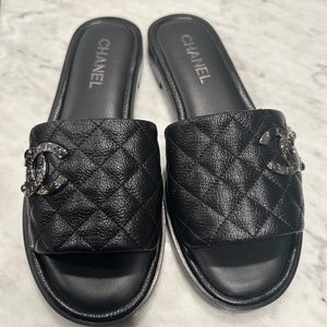Chanel New black shiny calf skin and metal mule slide size 39.5